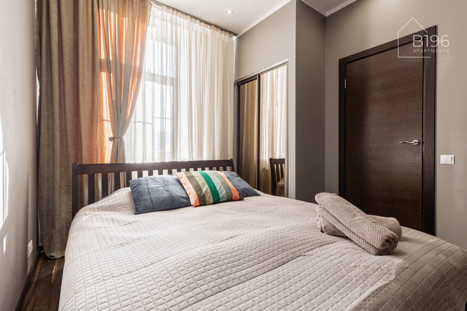 7G2A7180-HDR 7G2A7180-HDR